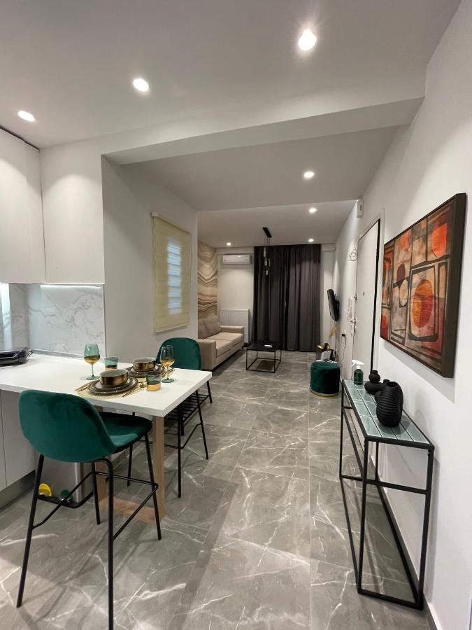 Thesspacious Apartment Thessaloniki Exterior photo